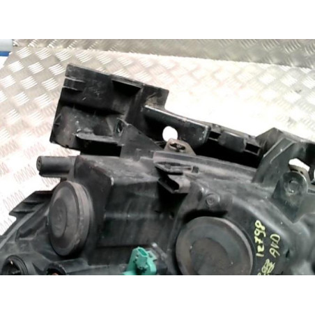Optique avant principal droit (feux)(phare) RENAULT SCENIC 2 PHASE 2 d’occasion