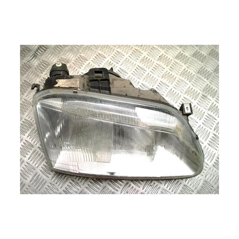 Optique avant principal droit (feux)(phare) RENAULT MEGANE 1 PHASE 1 d’occasion