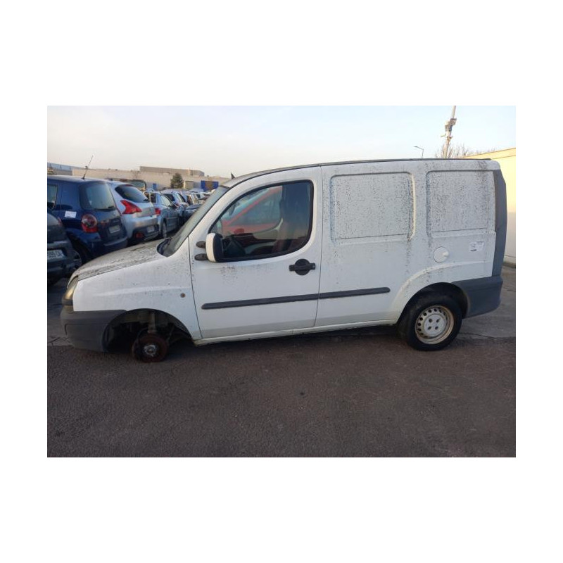 Retroviseur droit FIAT DOBLO 1 PHASE 1 d’occasion