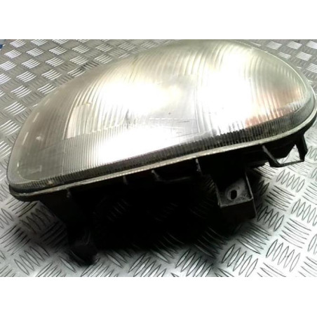 Optique avant principal gauche (feux)(phare) RENAULT CLIO 2 PHASE 1 d’occasion