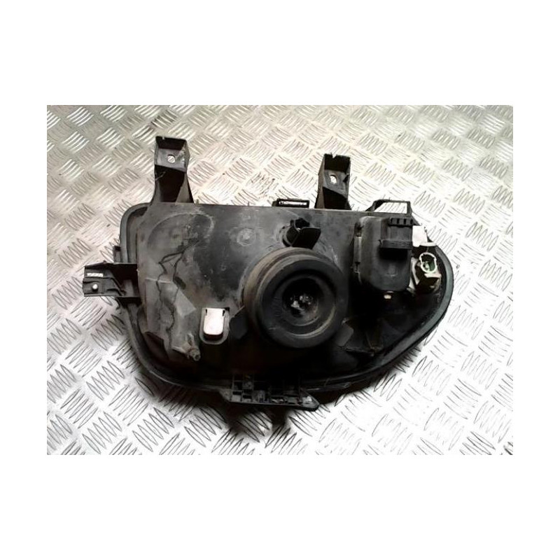Optique avant principal gauche (feux)(phare) RENAULT CLIO 2 PHASE 1 d’occasion