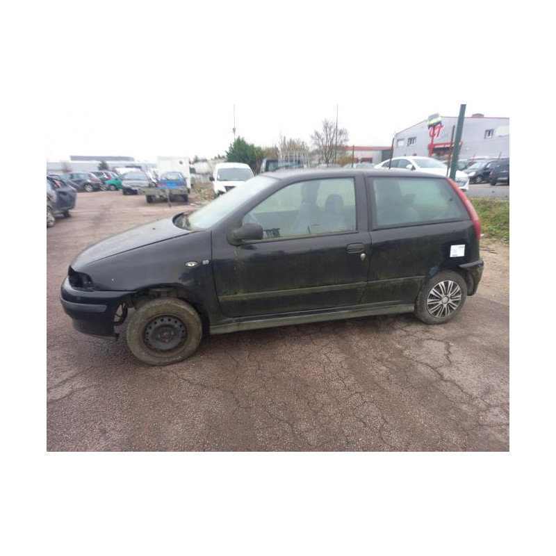 Pare soleil droit FIAT PUNTO 1 PHASE 1 d’occasion