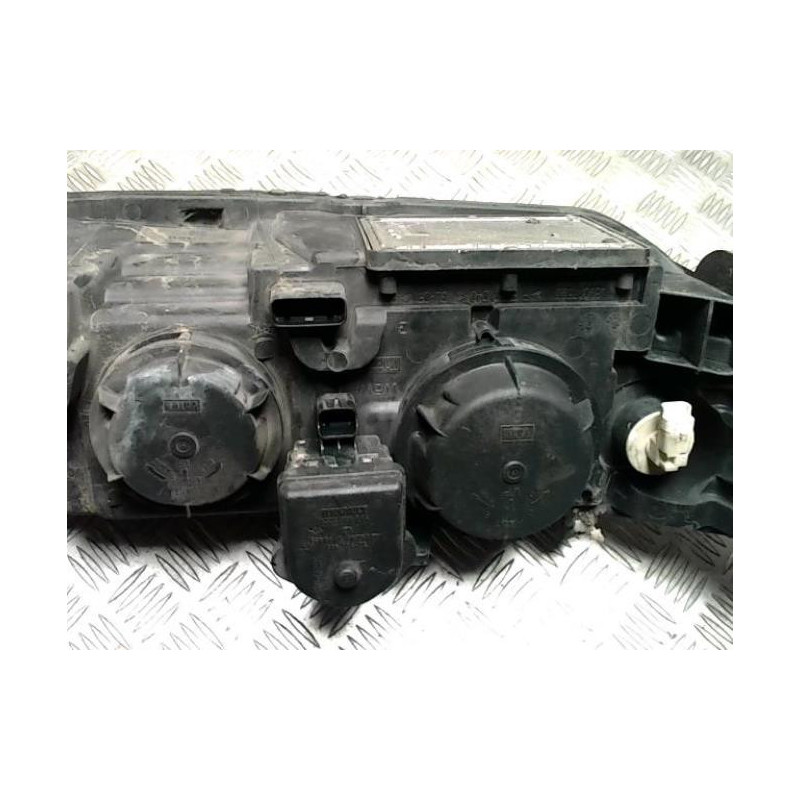 Optique avant principal gauche (feux)(phare) RENAULT LAGUNA 2 PHASE 1 BREAK d’occasion