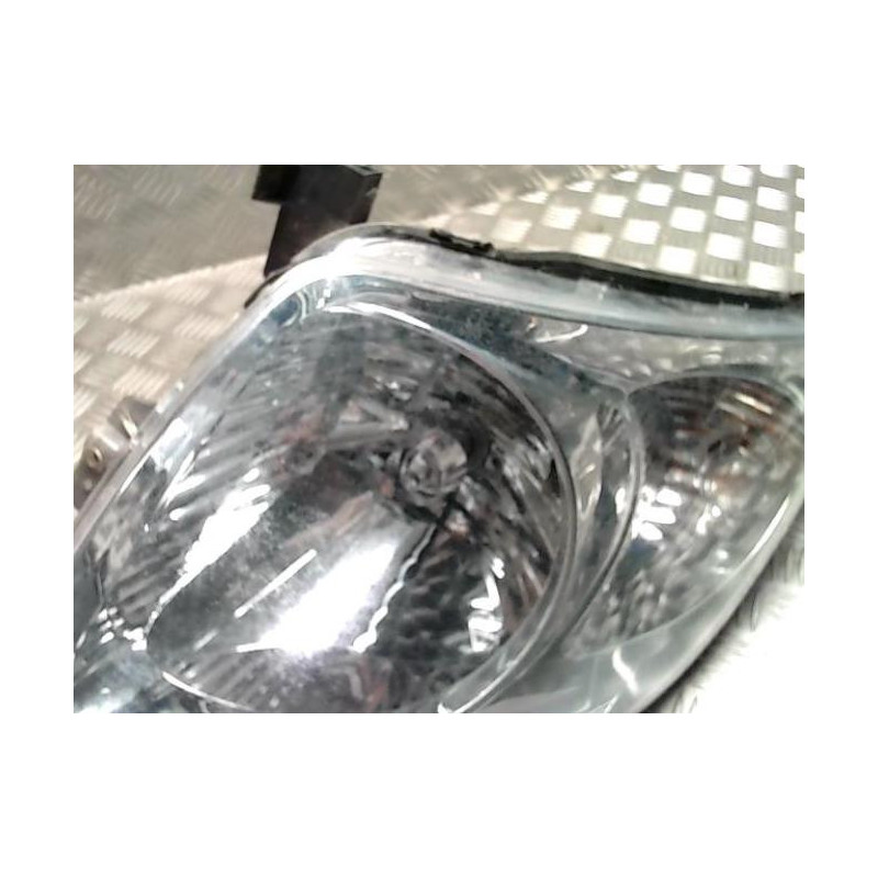 Optique avant principal droit (feux)(phare) SUZUKI SWIFT 3 d’occasion