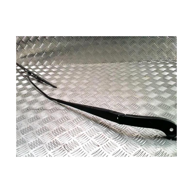 Bras essuie glace avant droit FIAT SCUDO 2 d’occasion
