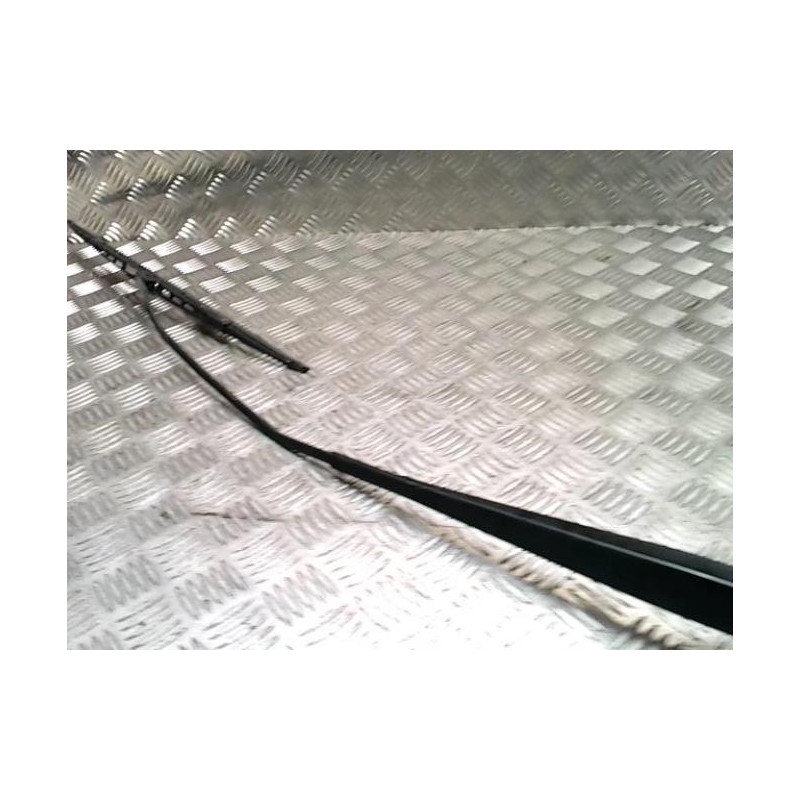 Bras essuie glace avant droit FIAT SCUDO 2 d’occasion