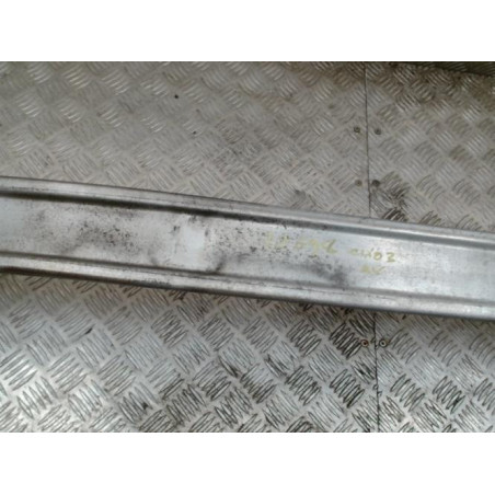 Renfort pare choc avant (traverse) RENAULT CLIO 3 PHASE 1 d’occasion