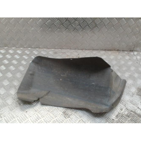 Pare boue arriere droit PEUGEOT 206+ d’occasion