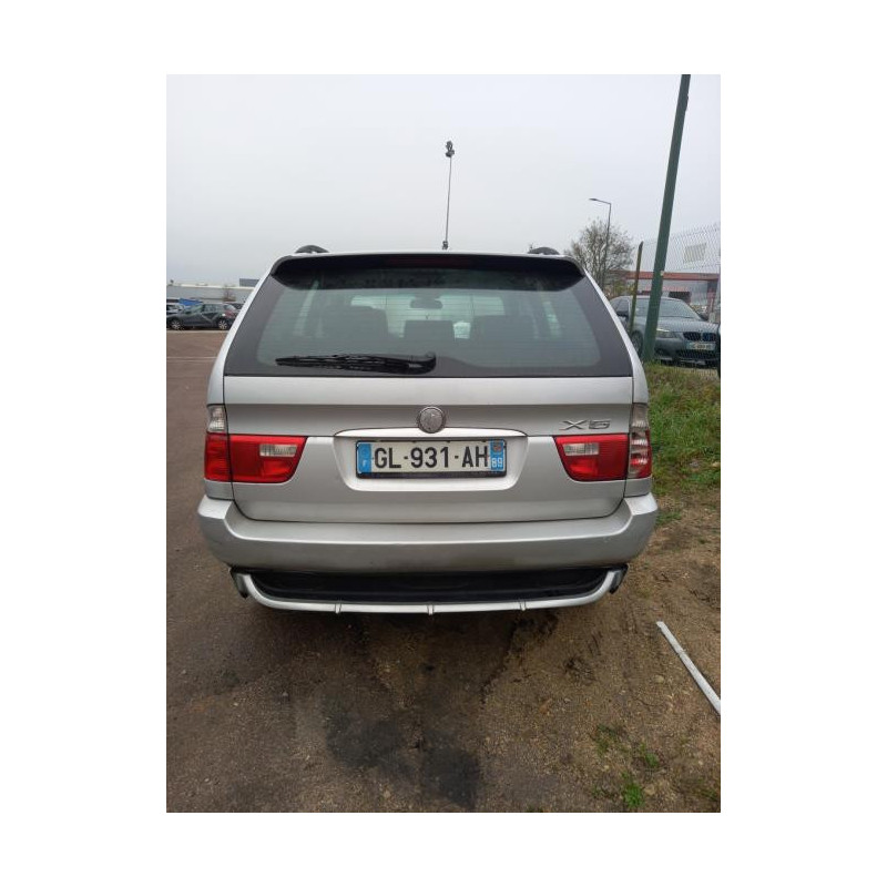 Pare boue arriere droit BMW X5 E53 d’occasion