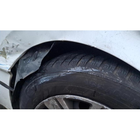 Renfort pare choc avant (traverse) PEUGEOT 208 1 PHASE 1 d’occasion