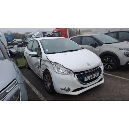 Renfort pare choc avant (traverse) PEUGEOT 208 1 PHASE 1 d’occasion