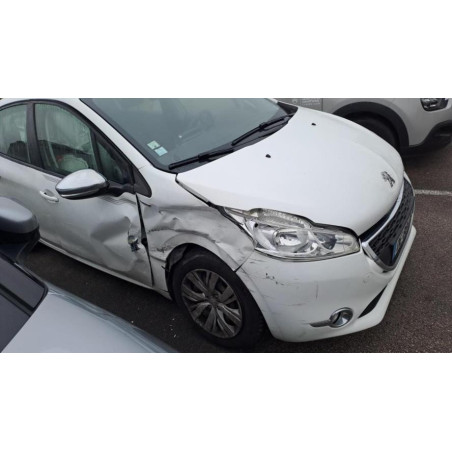 Renfort pare choc avant (traverse) PEUGEOT 208 1 PHASE 1 d’occasion