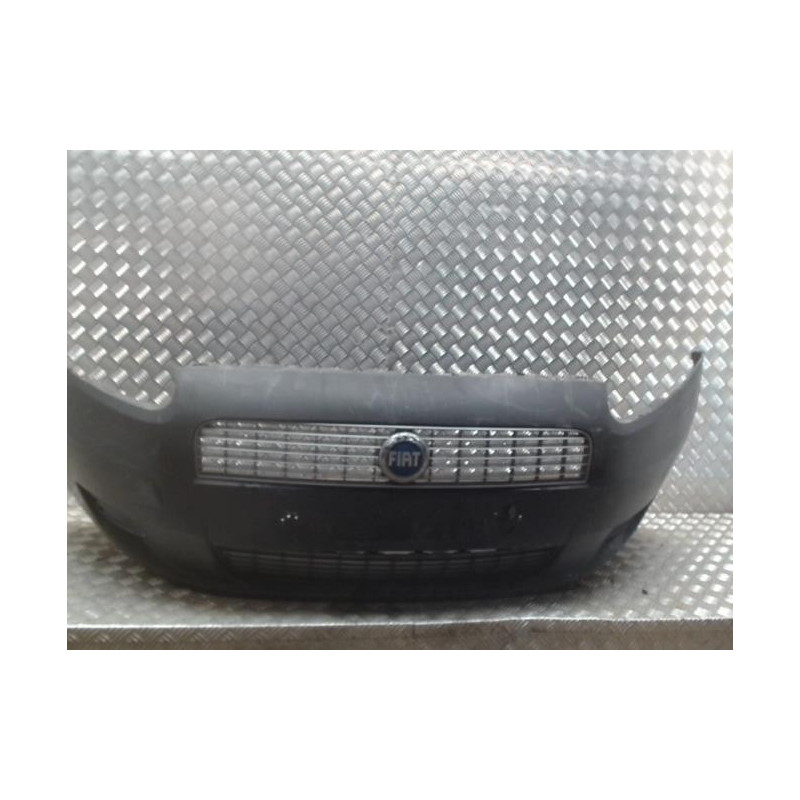 Pare choc avant FIAT GRANDE PUNTO d’occasion
