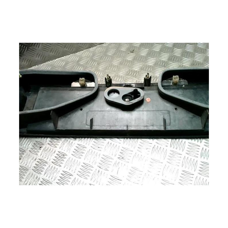 Bandeau de feu malle/hayon RENAULT SAFRANE PHASE 1 d’occasion
