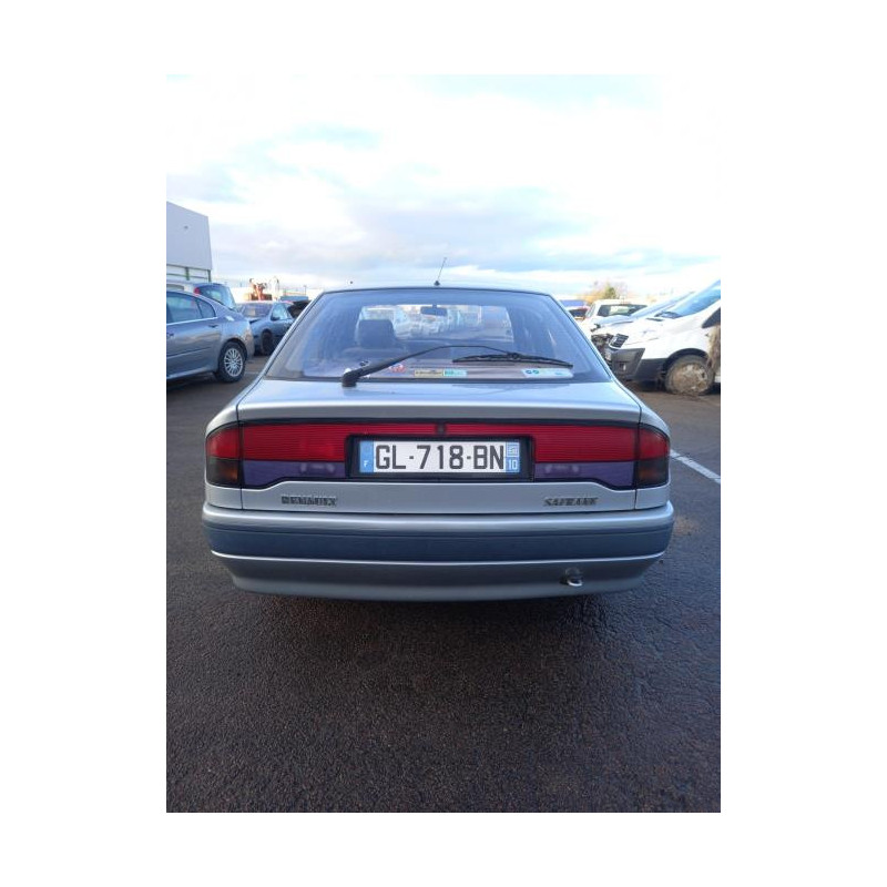 Bandeau de feu malle/hayon RENAULT SAFRANE PHASE 1 d’occasion