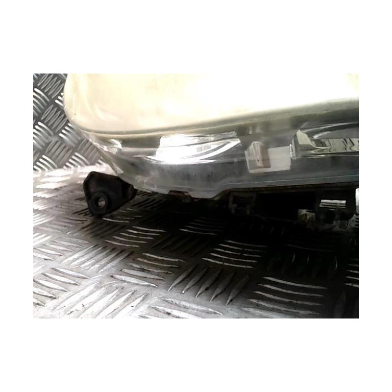 Optique avant principal droit (feux)(phare) PEUGEOT 307 PHASE 1 d’occasion
