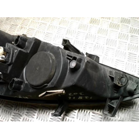 Optique avant principal droit (feux)(phare) PEUGEOT 307 PHASE 1 d’occasion