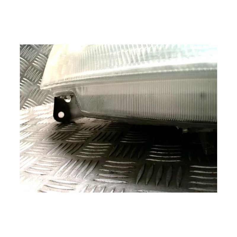 Optique avant principal droit (feux)(phare) CITROEN C3 1 PHASE 2 d’occasion