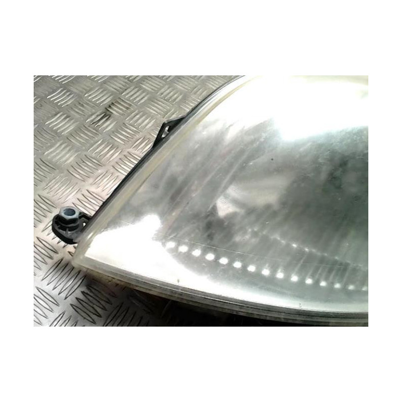 Optique avant principal gauche (feux)(phare) PEUGEOT BIPPER d’occasion