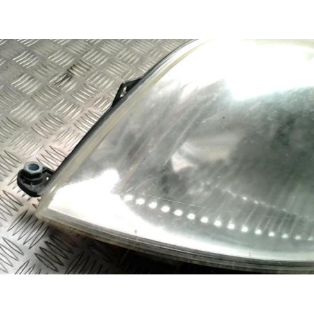 Optique avant principal gauche (feux)(phare) PEUGEOT BIPPER d’occasion