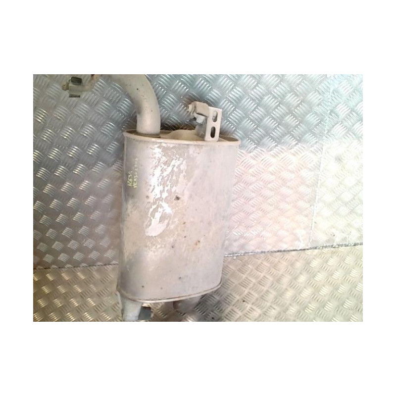 Silencieux arriere (echappement) TOYOTA COROLLA VERSO 2 PHASE 1 d’occasion