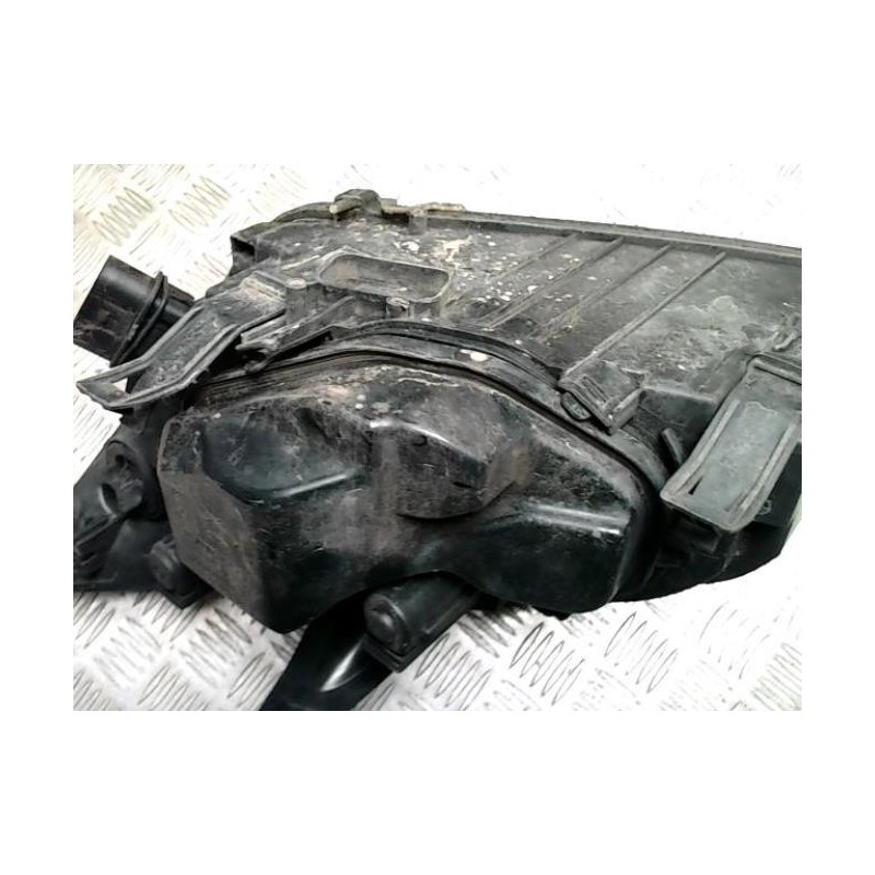Optique avant principal droit (feux)(phare) FORD FOCUS 2 PHASE 1 BREAK d’occasion