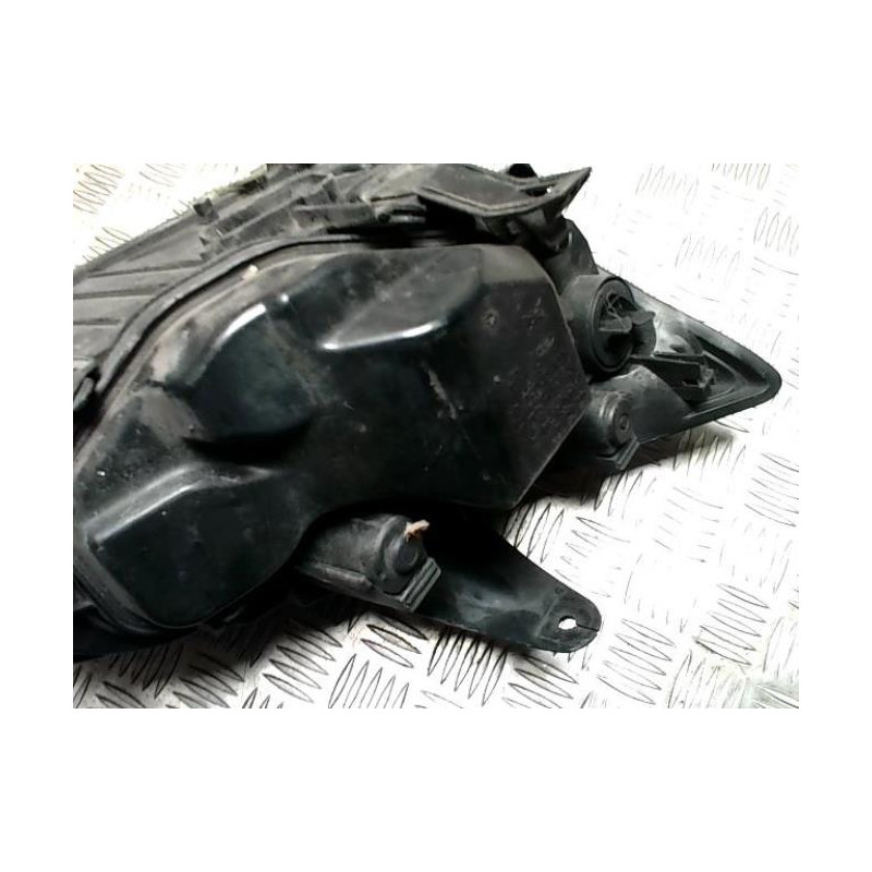 Optique avant principal gauche (feux)(phare) FORD FOCUS 2 PHASE 1 BREAK d’occasion
