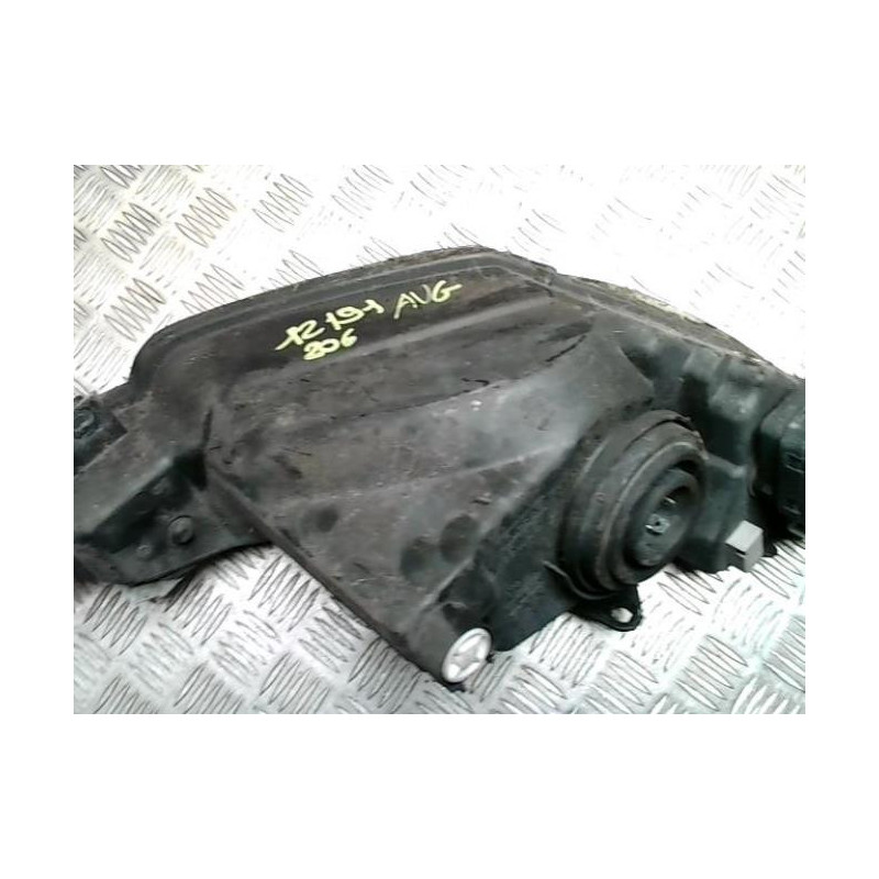 Optique avant principal gauche (feux)(phare) PEUGEOT 206 PHASE 2 d’occasion