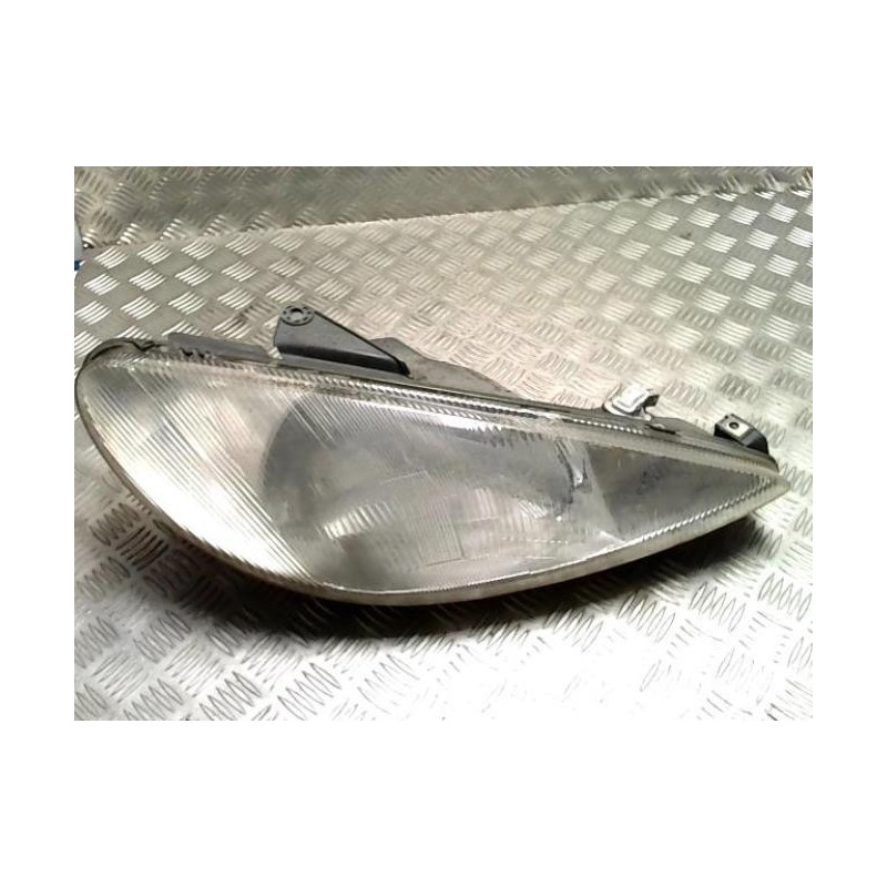 Optique avant principal droit (feux)(phare) PEUGEOT 206 PHASE 2 d’occasion