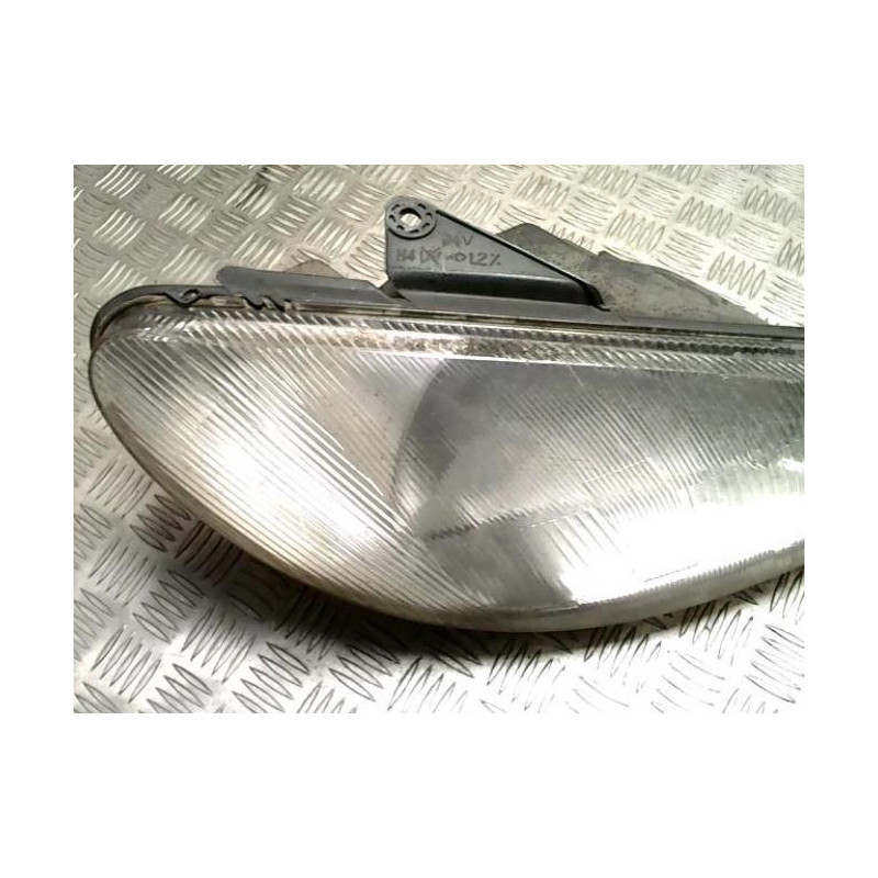 Optique avant principal droit (feux)(phare) PEUGEOT 206 PHASE 2 d’occasion