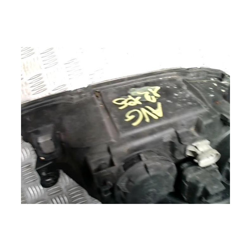 Optique avant principal gauche (feux)(phare) RENAULT SCENIC 1 PHASE 2 d’occasion