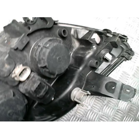 Optique avant principal gauche (feux)(phare) RENAULT SCENIC 1 PHASE 2 d’occasion