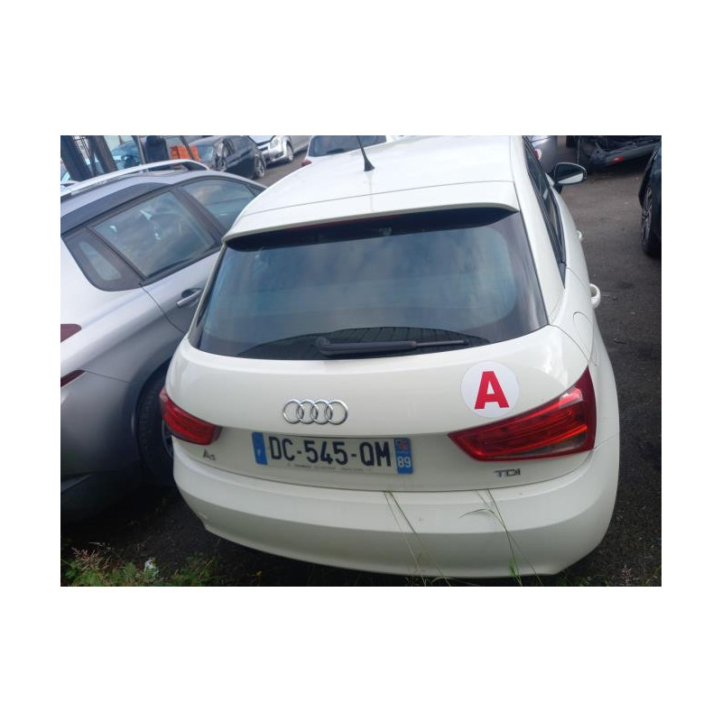 Feu arriere principal droit (feux) AUDI A1 1 SPORTBACK PHASE 1 d’occasion