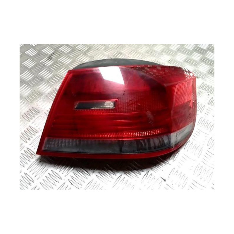 Feu arriere principal droit (feux) BMW SERIE 3 E93 CABRIO PHASE 2 d’occasion