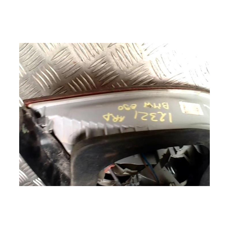 Feu arriere principal droit (feux) BMW SERIE 3 E93 CABRIO PHASE 2 d’occasion