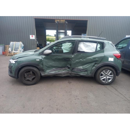 Volant moteur DACIA SANDERO 3 STEPWAY d’occasion