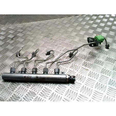 Rampe injection RENAULT SCENIC 3 PHASE 1 d’occasion