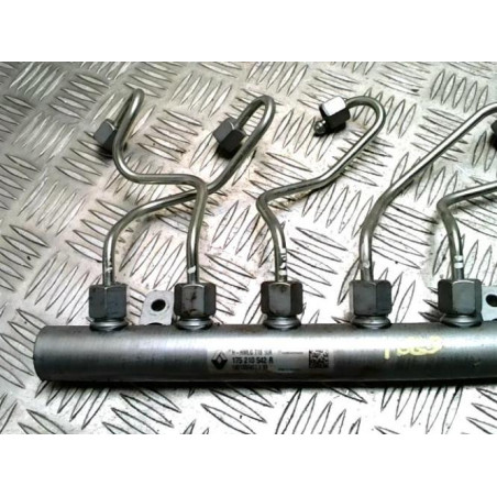 Rampe injection RENAULT SCENIC 3 PHASE 1 d’occasion