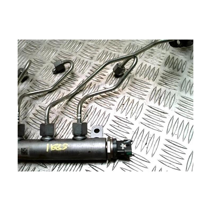 Rampe injection RENAULT SCENIC 3 PHASE 1 d’occasion