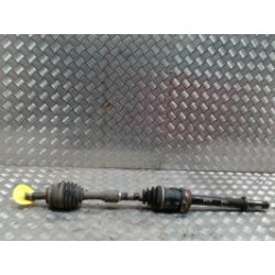 Cardan droit (transmission) TOYOTA COROLLA VERSO 2 PHASE 1 d’occasion
