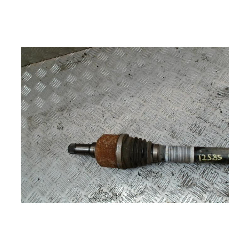 Cardan gauche (transmission) PEUGEOT EXPERT 3 PHASE 1 d’occasion