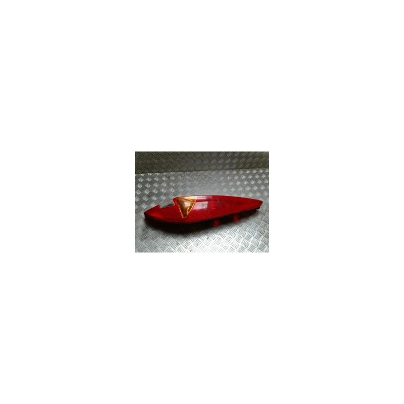 Feu arriere principal droit (feux) FIAT PUNTO 2 PHASE 1 d’occasion