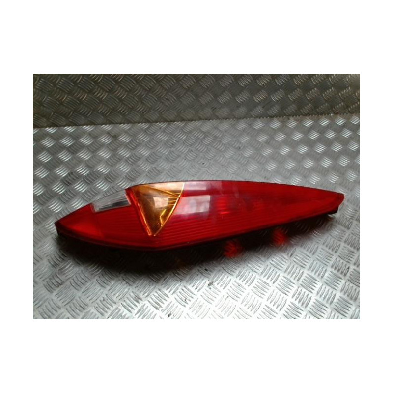 Feu arriere principal droit (feux) FIAT PUNTO 2 PHASE 1 d’occasion