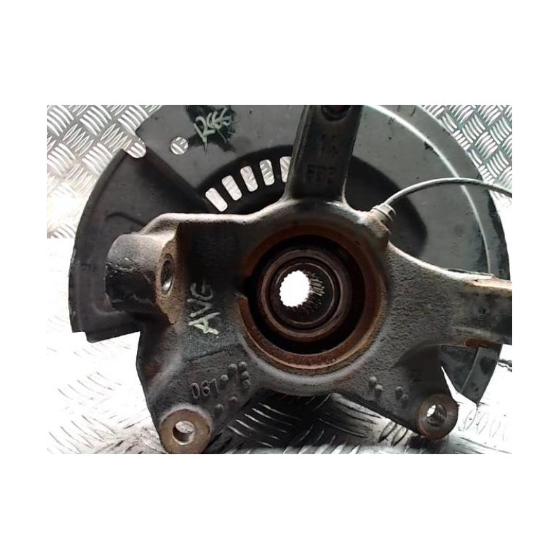 Fusee avant gauche RENAULT CAPTUR 2 PHASE 1 d’occasion