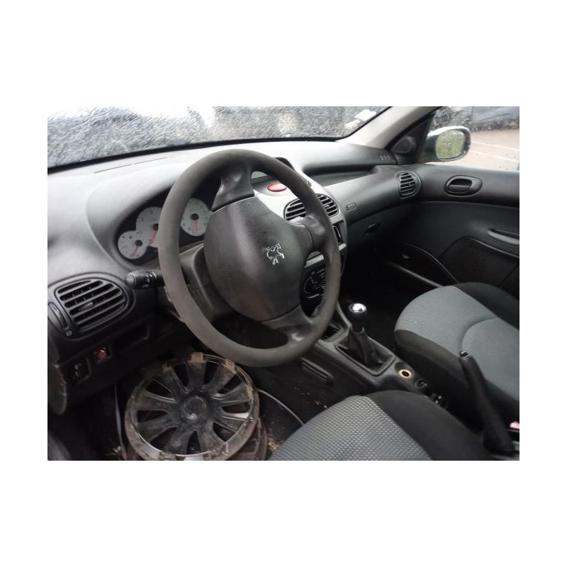 Moteur PEUGEOT 206 PHASE 2 d’occasion