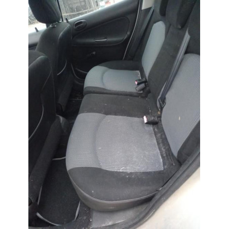 Moteur PEUGEOT 206 PHASE 2 d’occasion