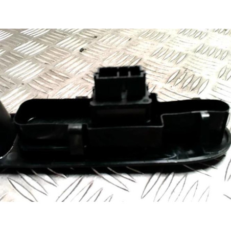 Interrupteur de leve vitre avant droit PEUGEOT 307 PHASE 1 d’occasion