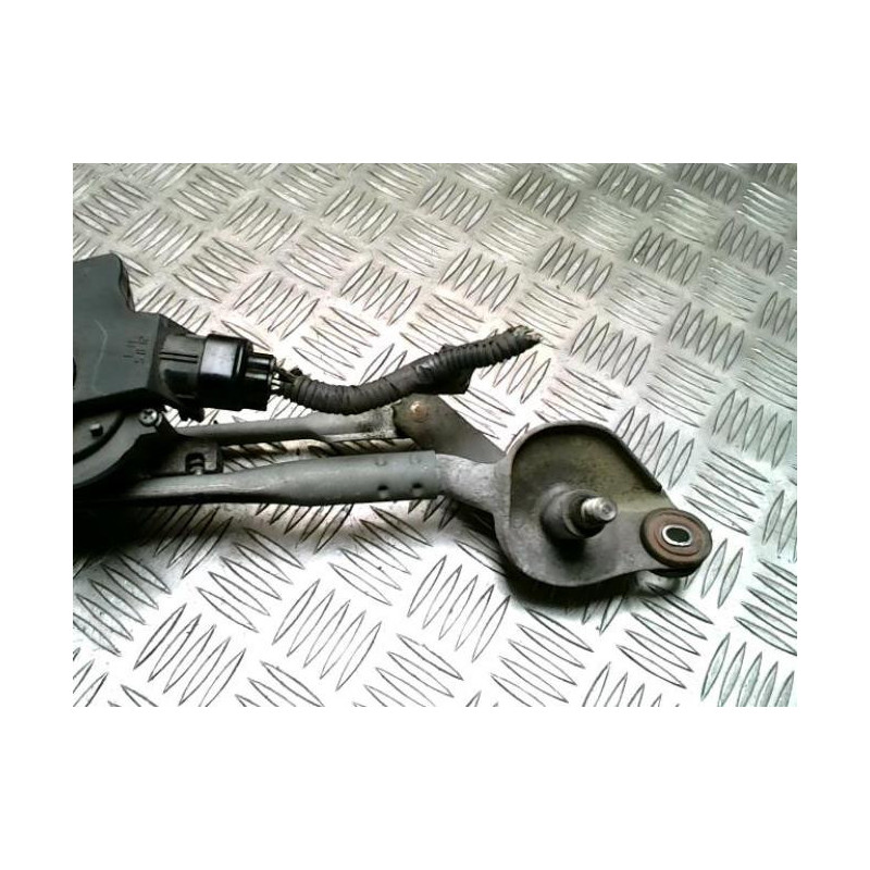 Moteur essuie glace avant TOYOTA COROLLA VERSO 2 PHASE 1 d’occasion