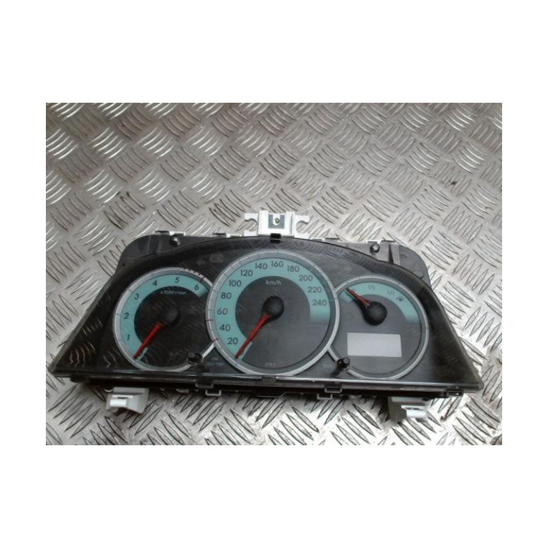 Compteur TOYOTA COROLLA VERSO 2 PHASE 1 d’occasion