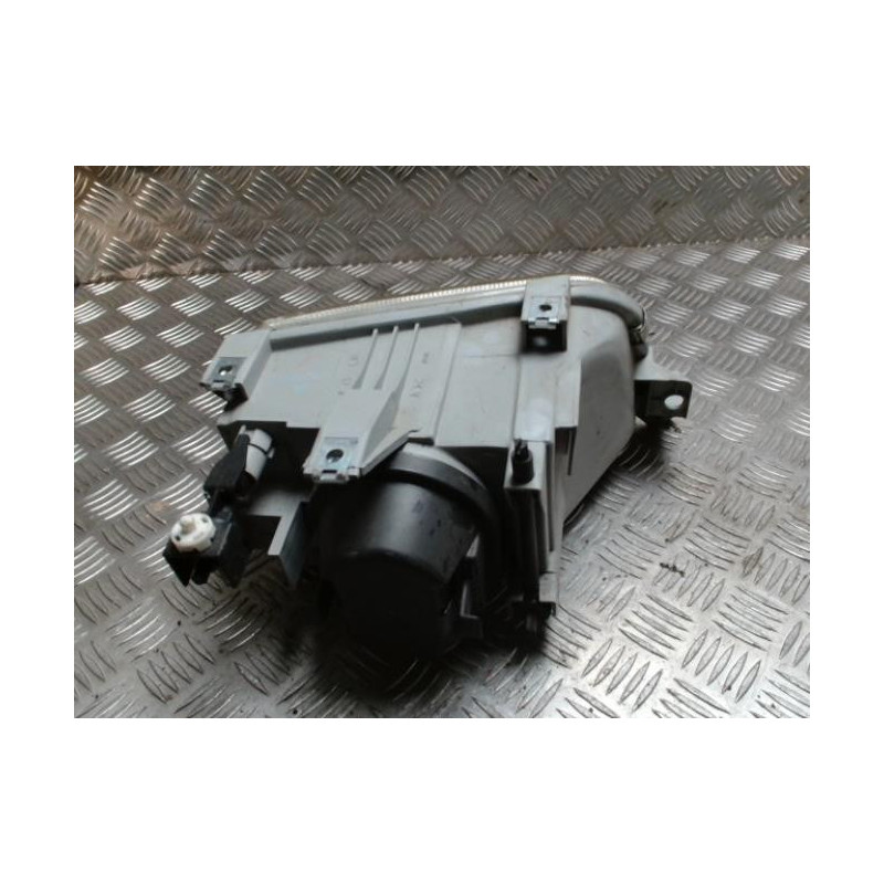 Optique avant principal gauche (feux)(phare) RENAULT CLIO 1 PHASE 1 d’occasion